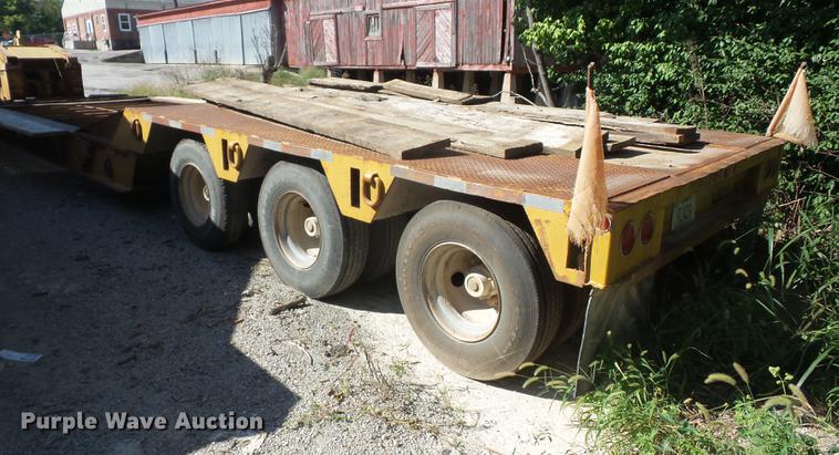 image for item EI9925 1989 Load King PHD80/100-3 lowboy equipment trailer