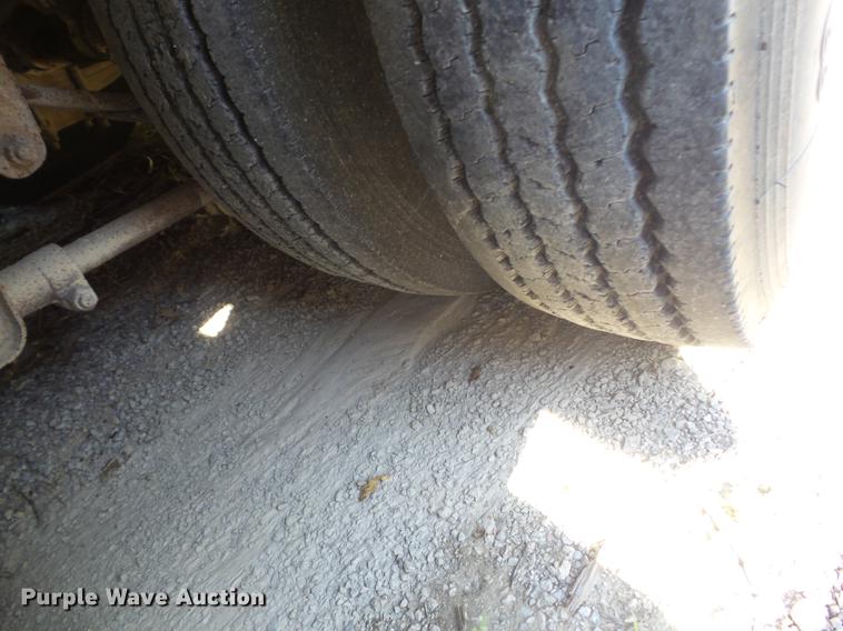 image for item EI9925 1989 Load King PHD80/100-3 lowboy equipment trailer