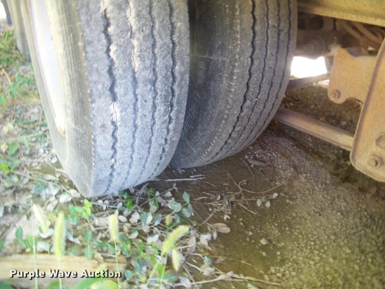 image for item EI9925 1989 Load King PHD80/100-3 lowboy equipment trailer