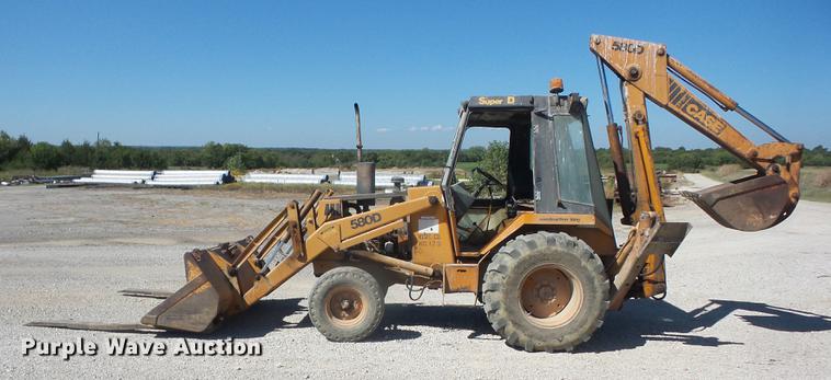 image for item EI9927 1983 Case 580 Super D backhoe