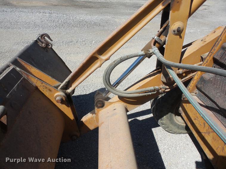 image for item EI9927 1983 Case 580 Super D backhoe