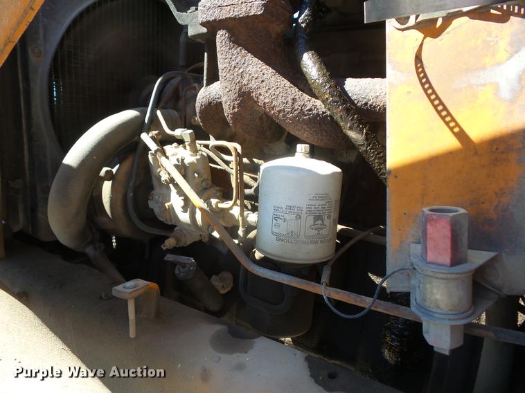 image for item EI9927 1983 Case 580 Super D backhoe