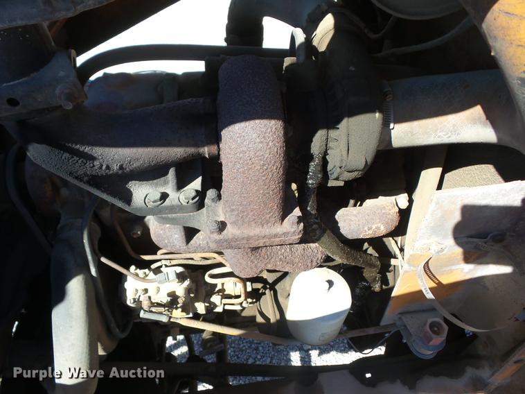 image for item EI9927 1983 Case 580 Super D backhoe