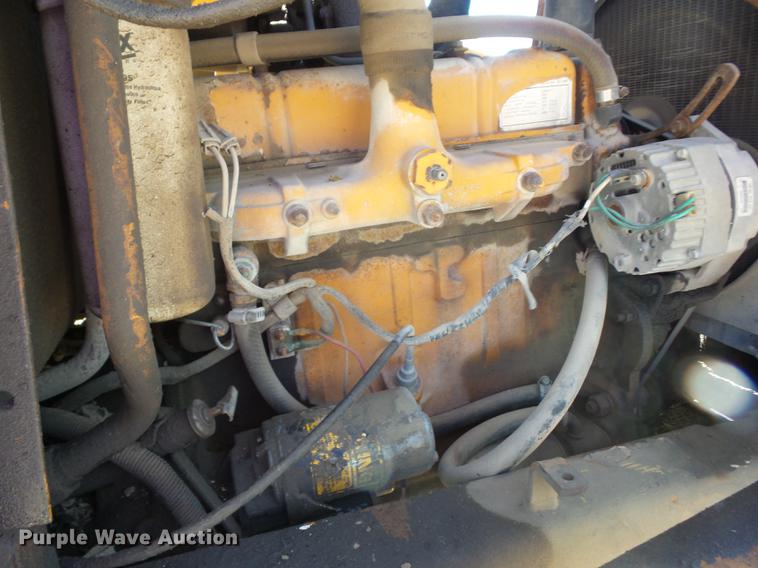 image for item EI9927 1983 Case 580 Super D backhoe