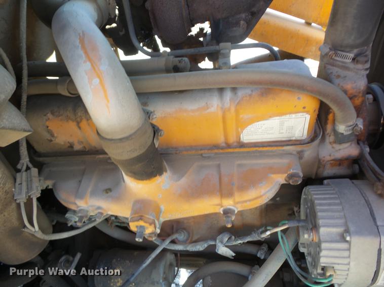 image for item EI9927 1983 Case 580 Super D backhoe