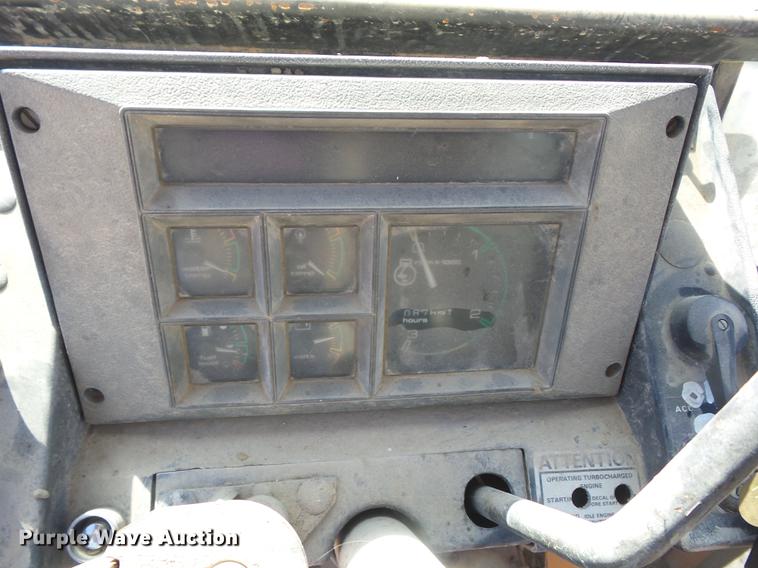 image for item EI9927 1983 Case 580 Super D backhoe