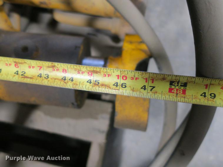 image for item EO9359 Hydraulic tank and cylinders