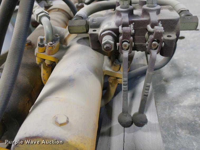 image for item EO9359 Hydraulic tank and cylinders