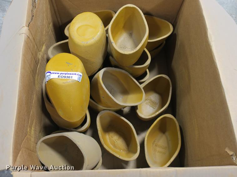 image for item EO9361 (20) sheeps foot compactor pads