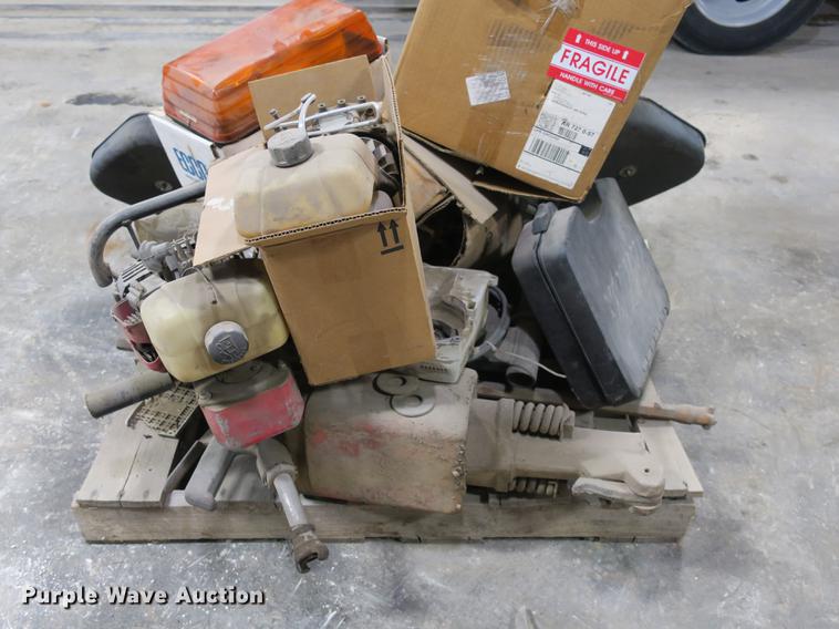 image for item EO9362 Tools