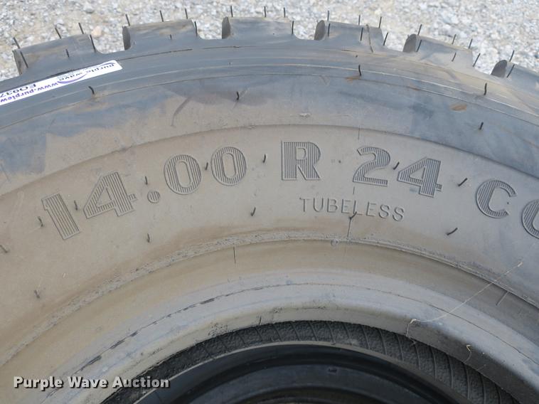 image for item EO9370 (2) 14.00-24 tires