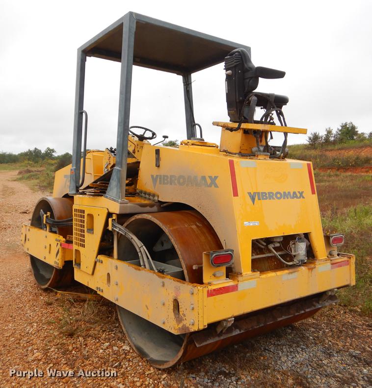 image for item EO9582 2003 Vibromax 752C double drum roller