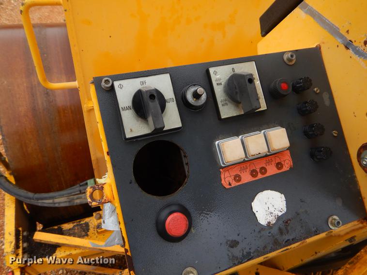 image for item EO9582 2003 Vibromax 752C double drum roller