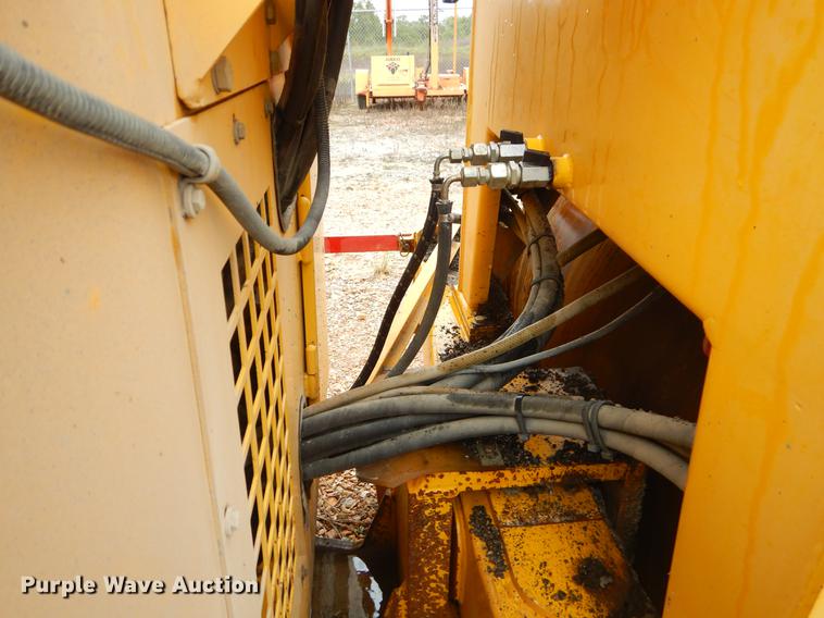 image for item EO9582 2003 Vibromax 752C double drum roller