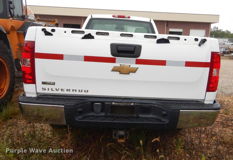 image for item EO9590 2007 Chevrolet Silverado 1500 pickup truck