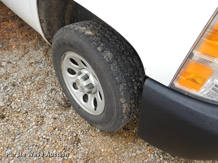 image for item EO9590 2007 Chevrolet Silverado 1500 pickup truck