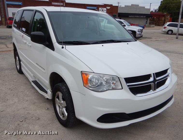 image for item EO9619 2012 Dodge Grand Caravan van