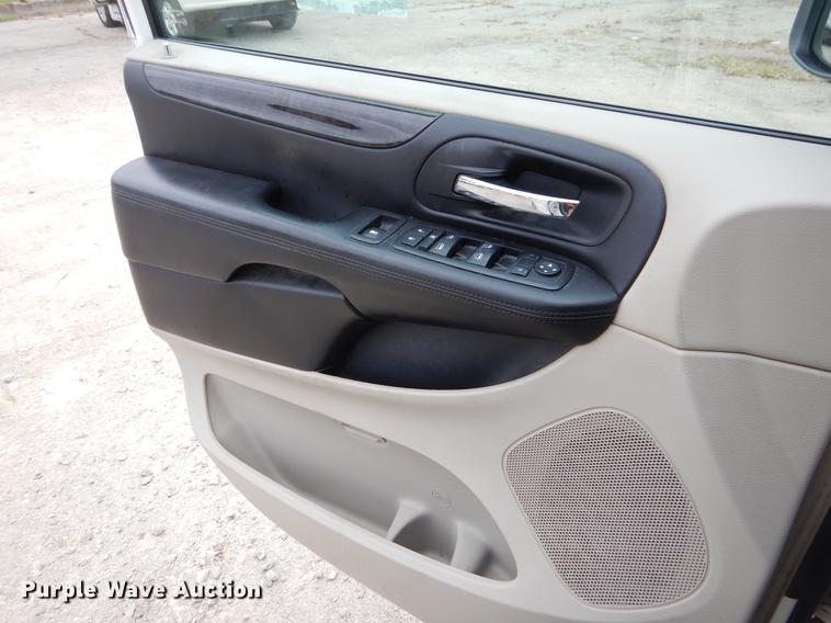 image for item EO9619 2012 Dodge Grand Caravan van