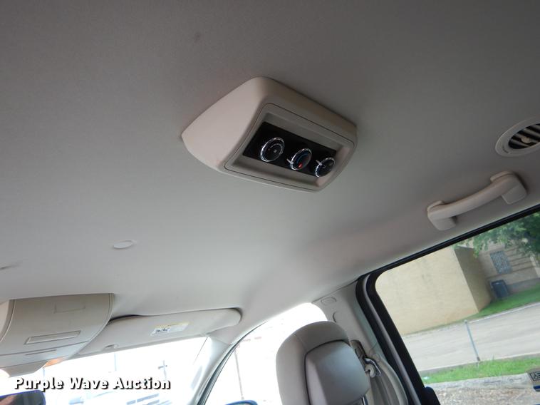 image for item EO9619 2012 Dodge Grand Caravan van