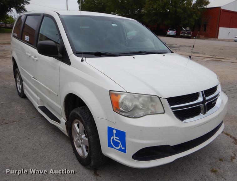 image for item EO9620 2011 Dodge Grand Caravan Express van