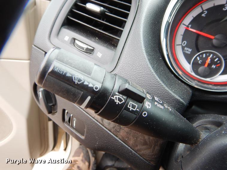 image for item EO9620 2011 Dodge Grand Caravan Express van