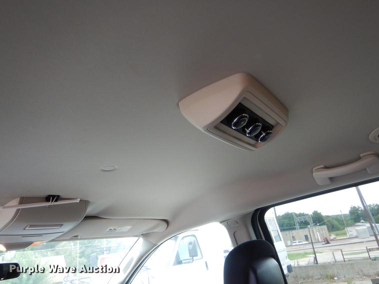 image for item EO9620 2011 Dodge Grand Caravan Express van