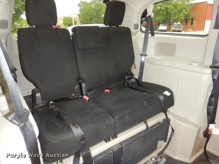 image for item EO9620 2011 Dodge Grand Caravan Express van