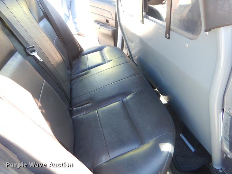 image for item EO9626 2004 Ford Crown Victoria Police Interceptor