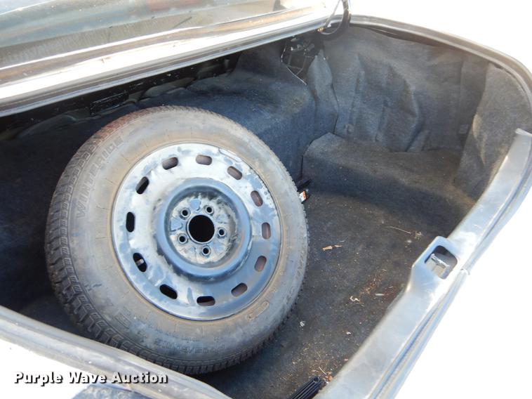 image for item EO9626 2004 Ford Crown Victoria Police Interceptor