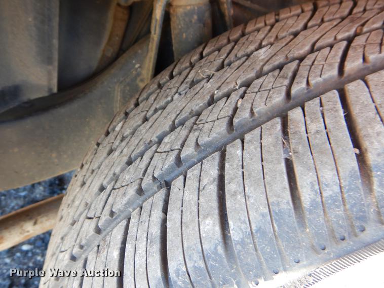 image for item EO9626 2004 Ford Crown Victoria Police Interceptor