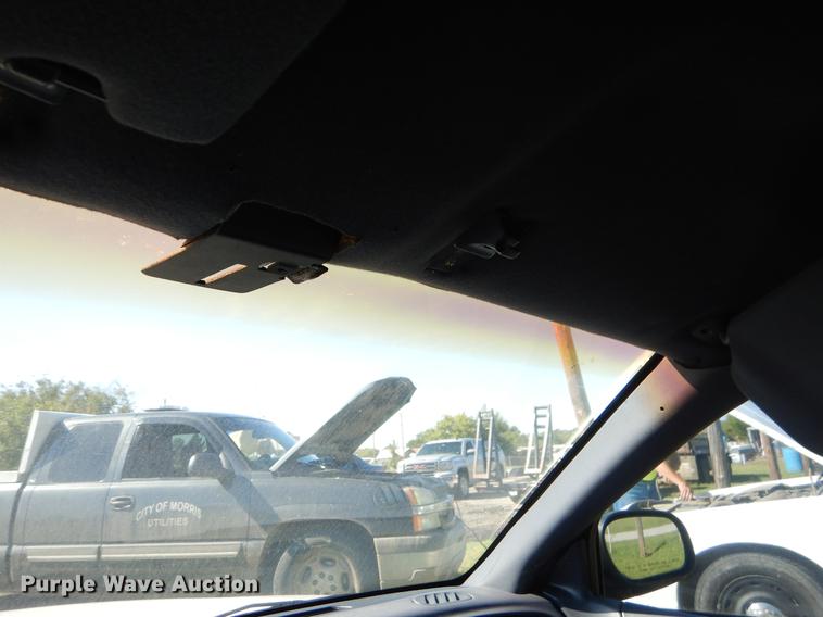 image for item EO9627 2000 Ford Crown Victoria Police Interceptor