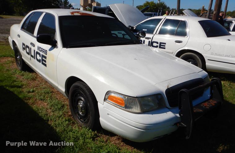 image for item EO9628 2003 Ford Crown Victoria Police Interceptor