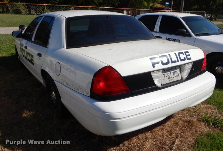 image for item EO9628 2003 Ford Crown Victoria Police Interceptor