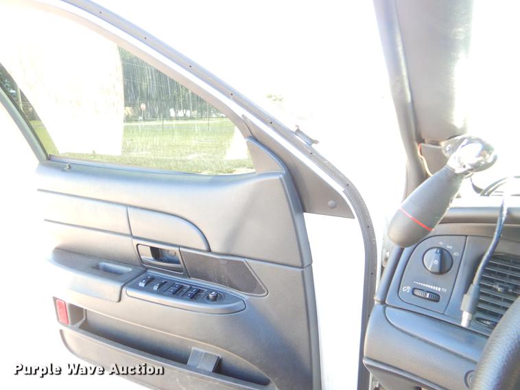 image for item EO9629 2009 Ford Crown Victoria Police Interceptor