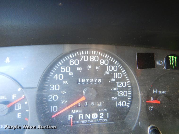 image for item EO9630 2004 Ford Crown Victoria Police Interceptor