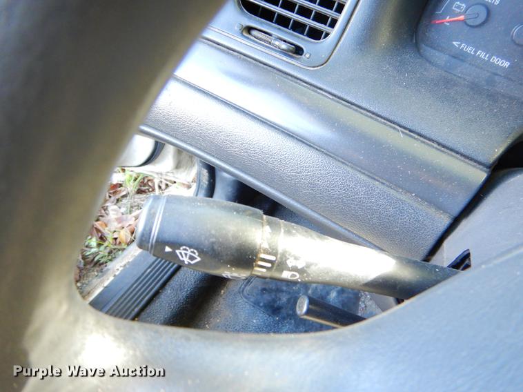 image for item EO9630 2004 Ford Crown Victoria Police Interceptor