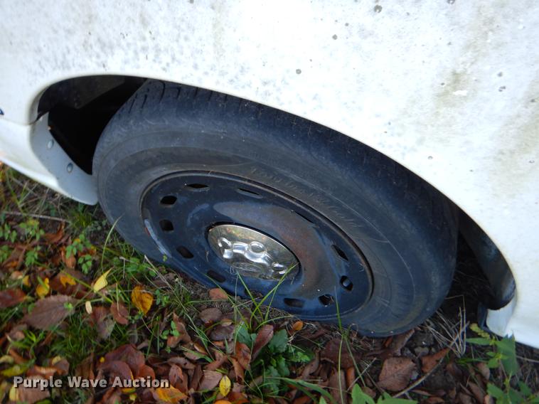 image for item EO9630 2004 Ford Crown Victoria Police Interceptor