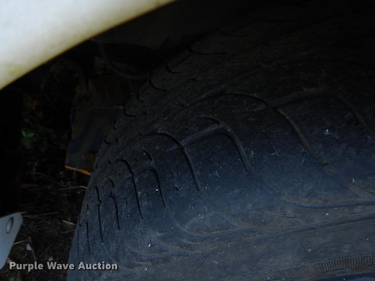 image for item EO9630 2004 Ford Crown Victoria Police Interceptor