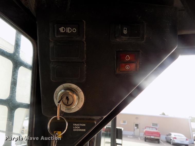 image for item ER9148 1997 Bobcat 763 skid steer