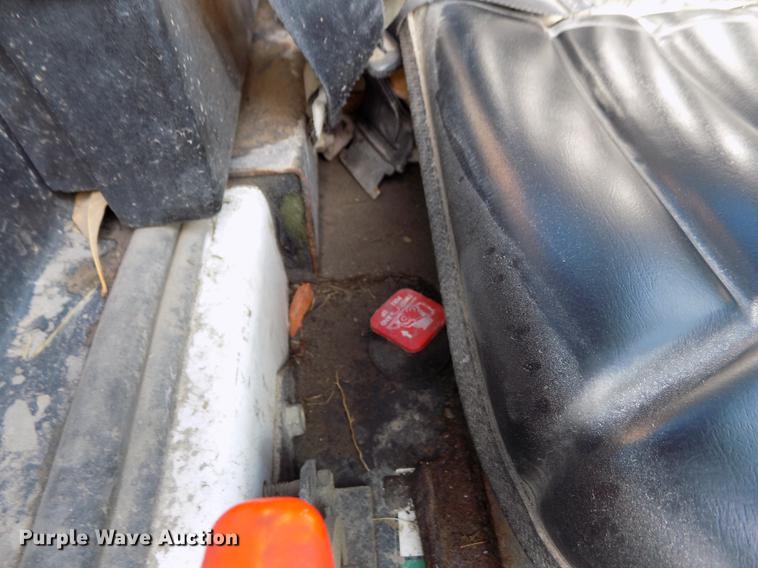 image for item ER9148 1997 Bobcat 763 skid steer