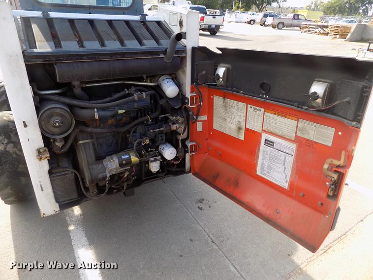 image for item ER9148 1997 Bobcat 763 skid steer