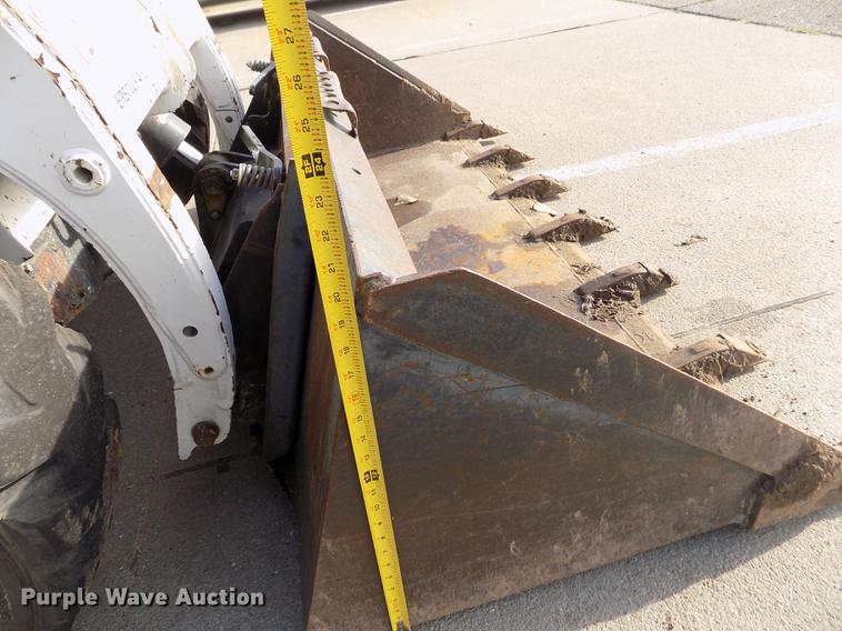 image for item ER9148 1997 Bobcat 763 skid steer