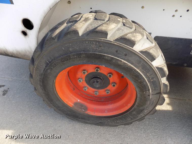 image for item ER9148 1997 Bobcat 763 skid steer