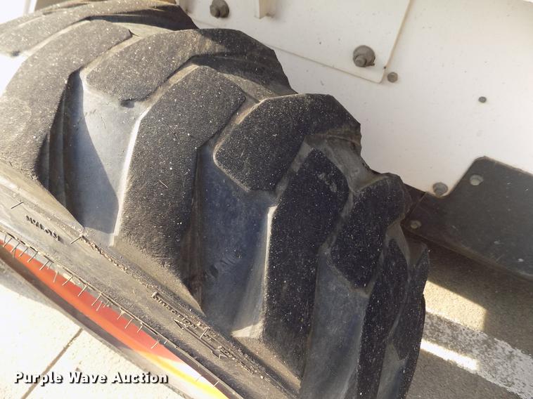 image for item ER9148 1997 Bobcat 763 skid steer