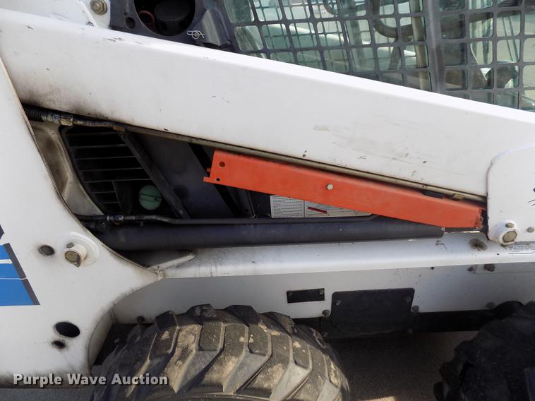 image for item ER9148 1997 Bobcat 763 skid steer