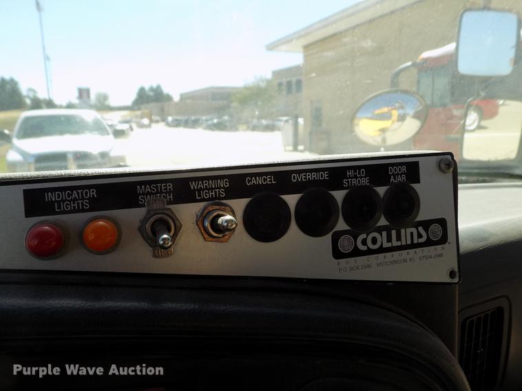 image for item ER9182 1996 Ford Econoline E350 school bus