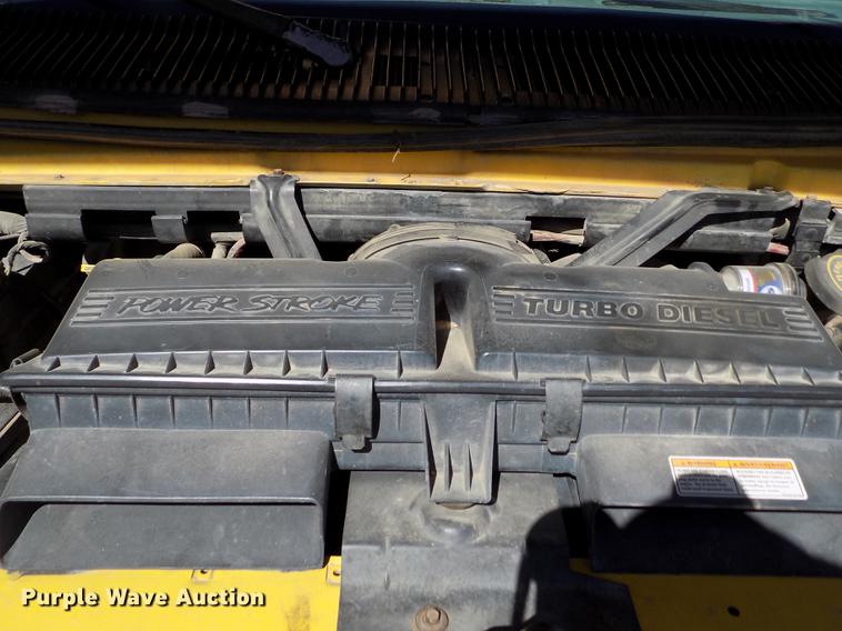 image for item ER9182 1996 Ford Econoline E350 school bus