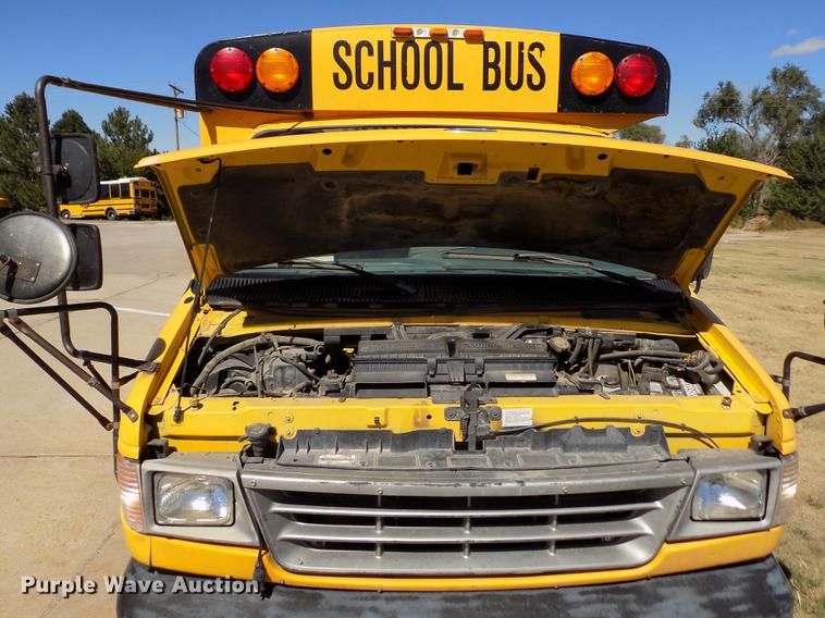 image for item ER9182 1996 Ford Econoline E350 school bus