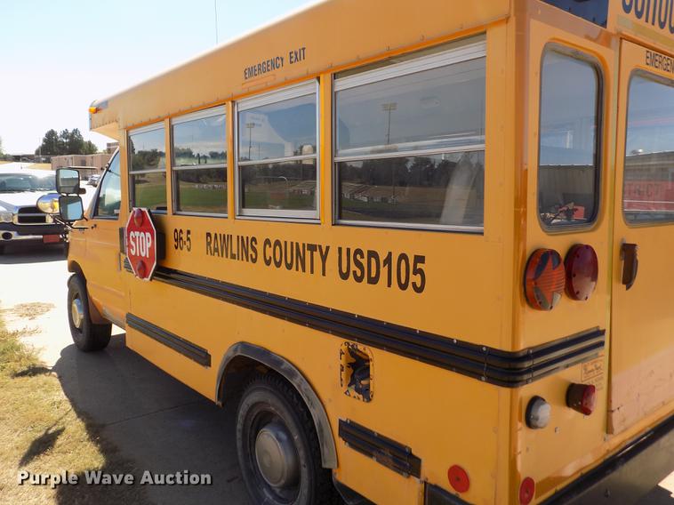 image for item ER9182 1996 Ford Econoline E350 school bus