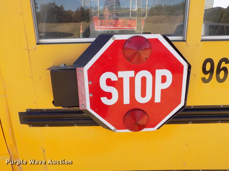 image for item ER9182 1996 Ford Econoline E350 school bus